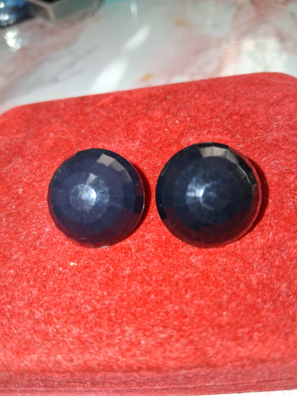 Source Unknown Black Faceted Round Stud Earrings